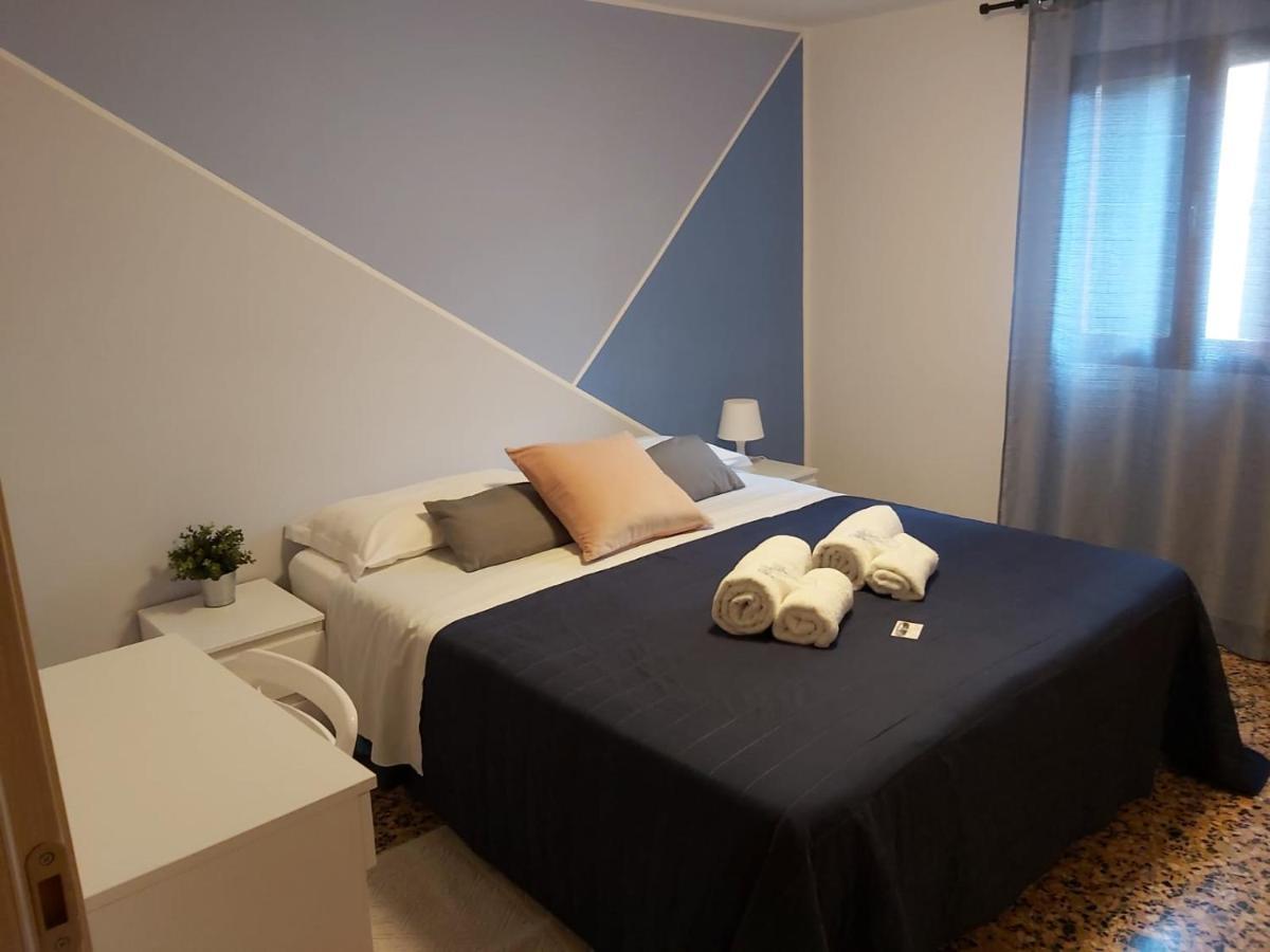 Veneziacentopercento Apartments & Rooms Exteriör bild