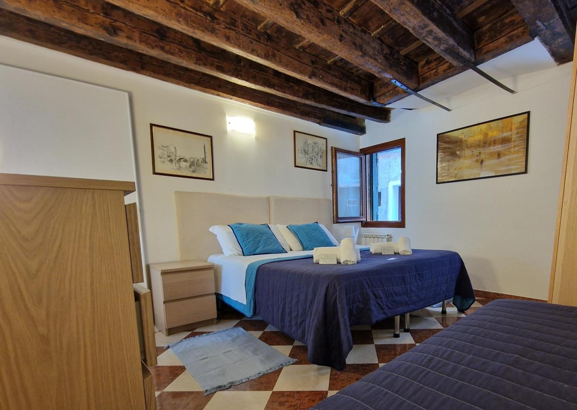 Veneziacentopercento Apartments & Rooms Exteriör bild